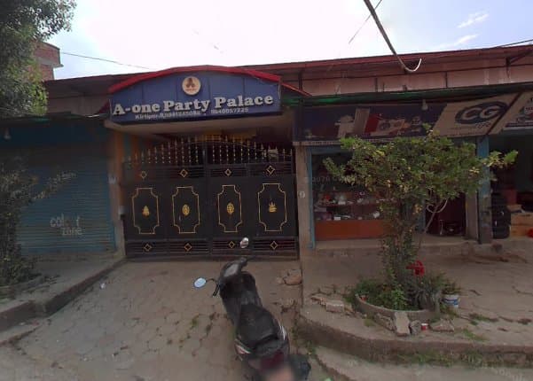A One Party Palace