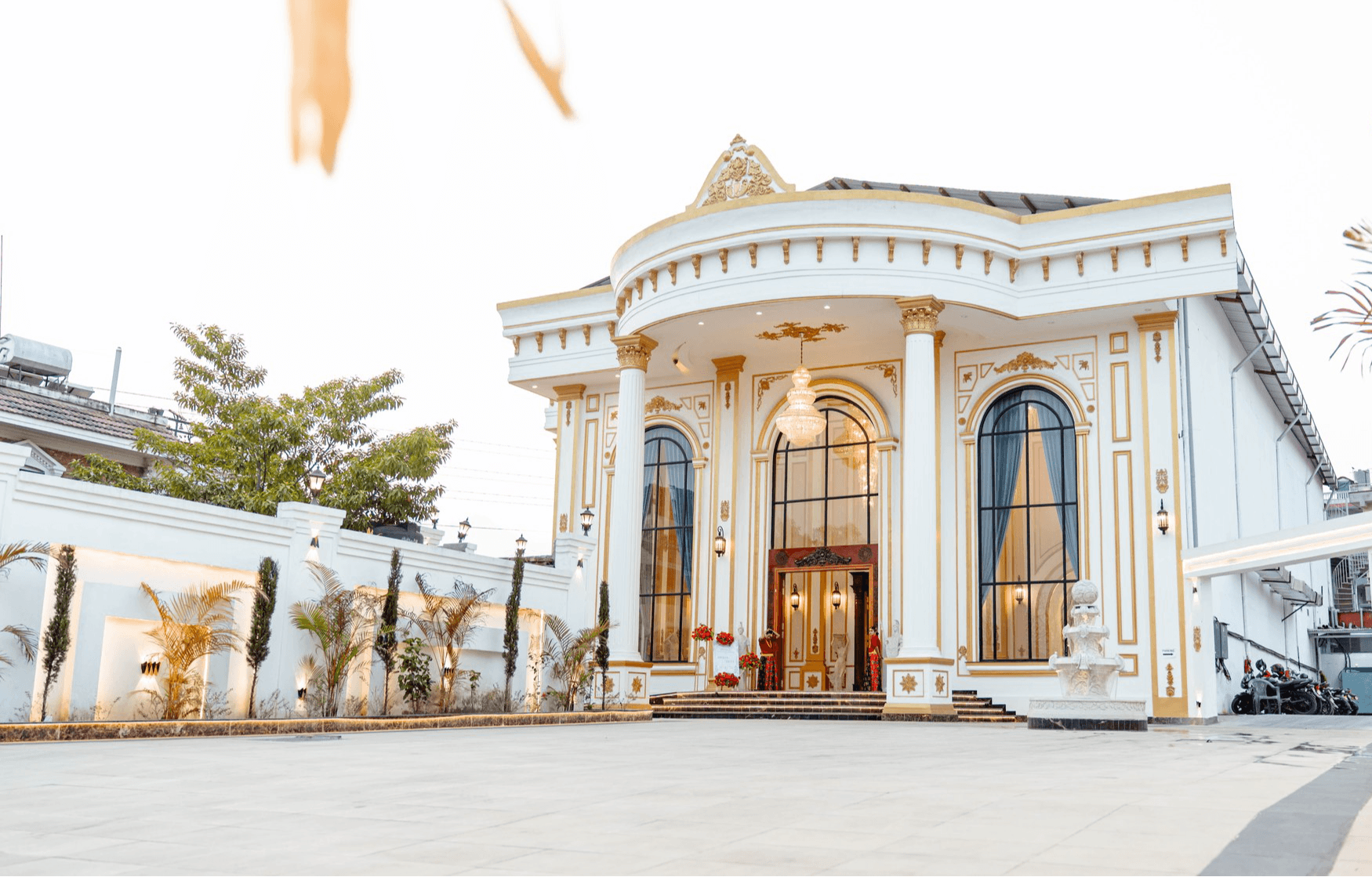 Dwarka Palace